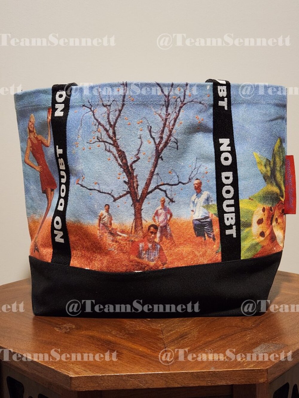 No Doubt Tragic Kingdom Tote Bag / Sphere Las Vegas Residency 2026 - Picture 3 of 7